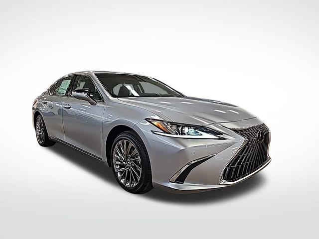 2025 Lexus ES 300h Luxury