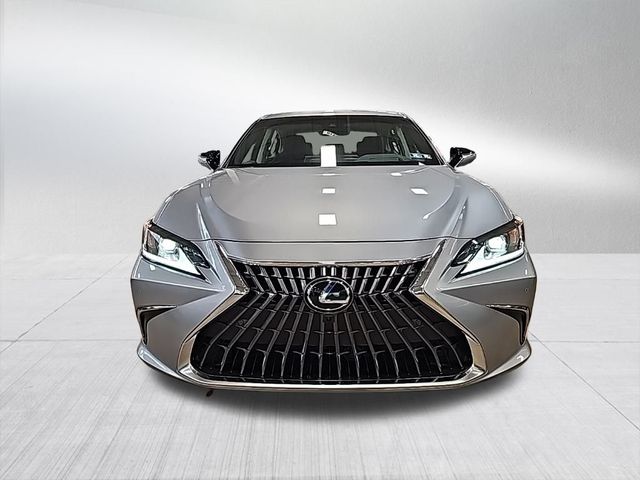 2025 Lexus ES 300h Luxury