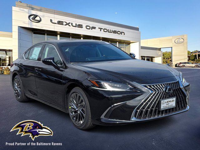 2025 Lexus ES 300h Ultra Luxury