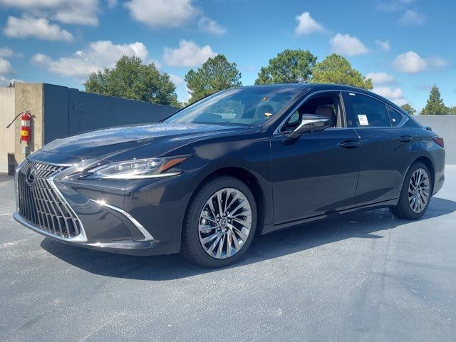 2025 Lexus ES 300h Ultra Luxury