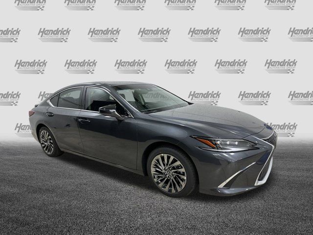 2025 Lexus ES 300h Ultra Luxury