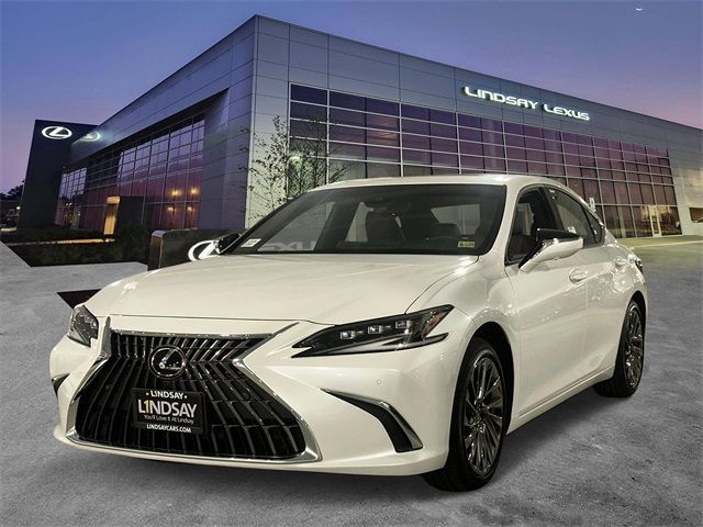 2025 Lexus ES 300h Ultra Luxury