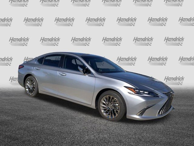 2025 Lexus ES 300h Ultra Luxury