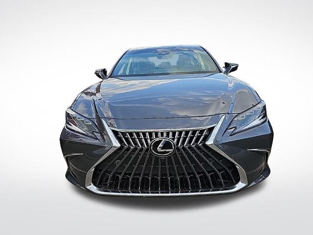 2025 Lexus ES 300h Ultra Luxury