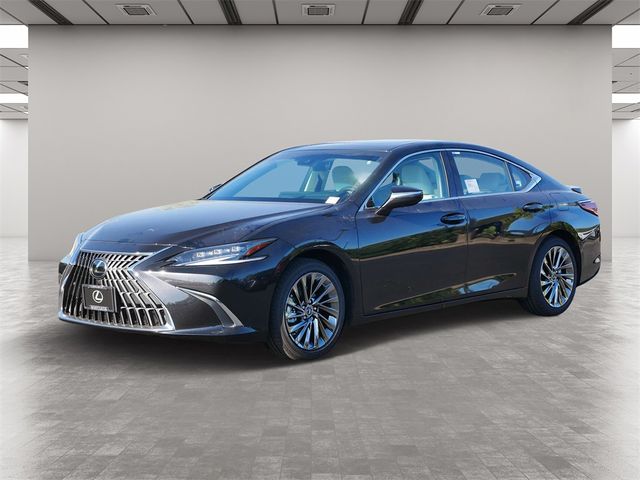 2025 Lexus ES 300h Ultra Luxury