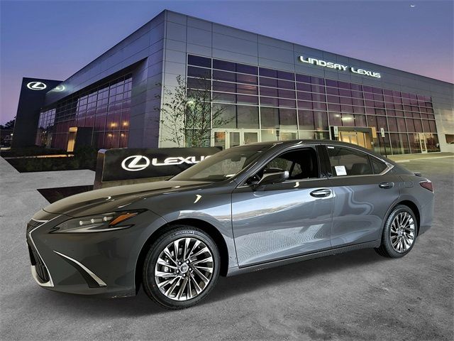 2025 Lexus ES 300h Ultra Luxury