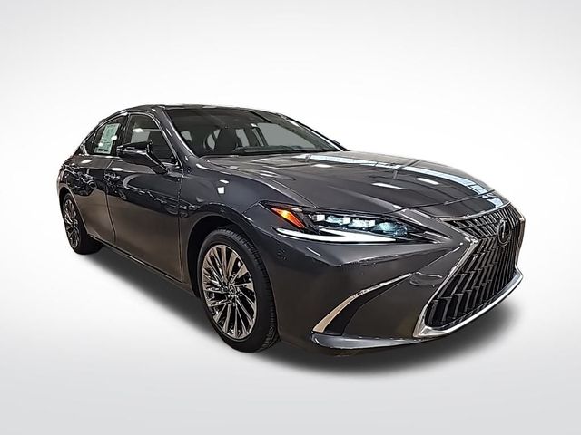 2025 Lexus ES 300h Ultra Luxury