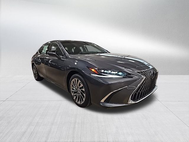 2025 Lexus ES 300h Ultra Luxury