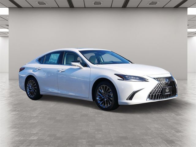 2025 Lexus ES 300h Ultra Luxury