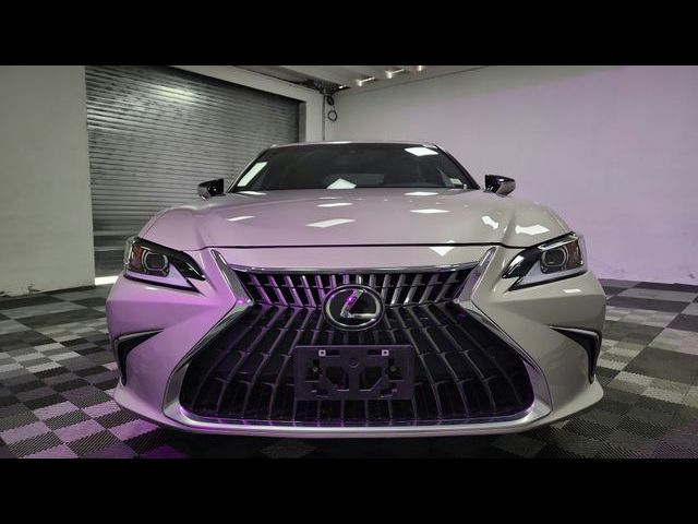 2025 Lexus ES 350