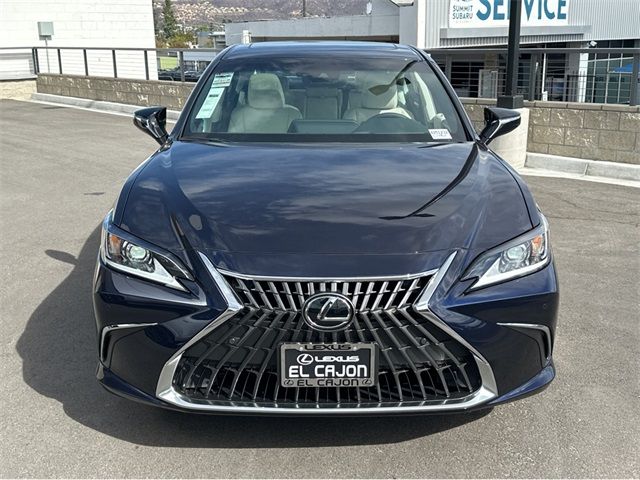 2025 Lexus ES 350