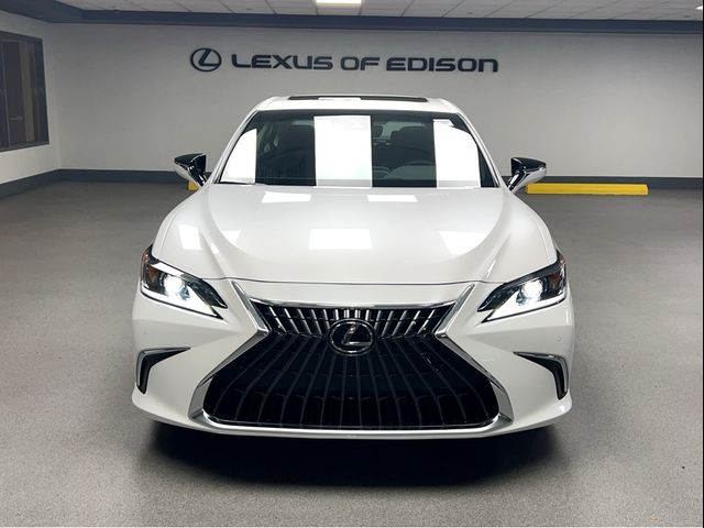 2025 Lexus ES 350