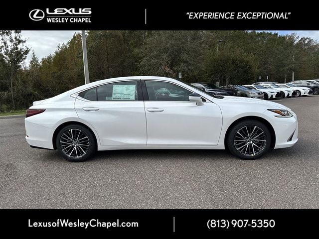 2025 Lexus ES 350