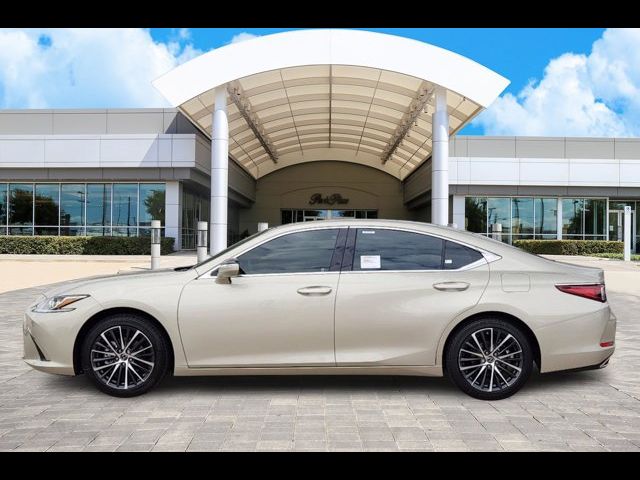 2025 Lexus ES 350