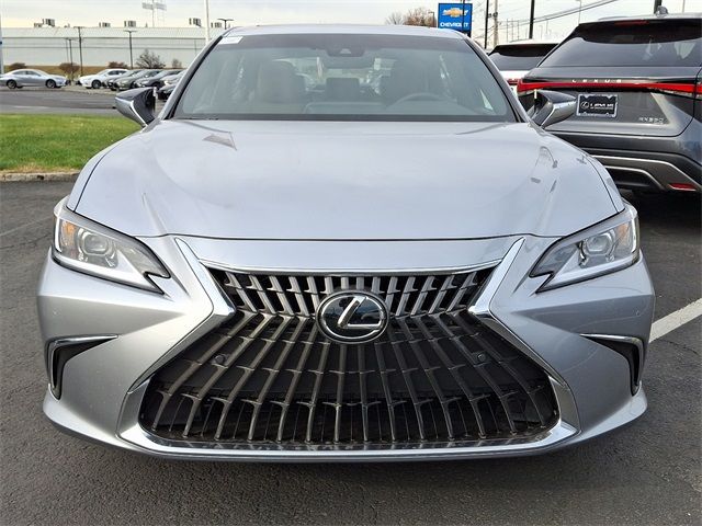 2025 Lexus ES 350