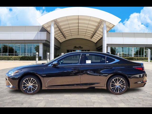 2025 Lexus ES 350