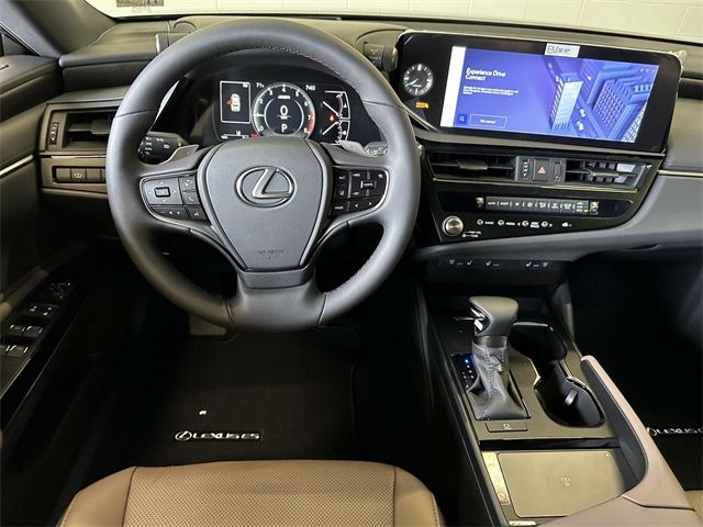 2025 Lexus ES 350