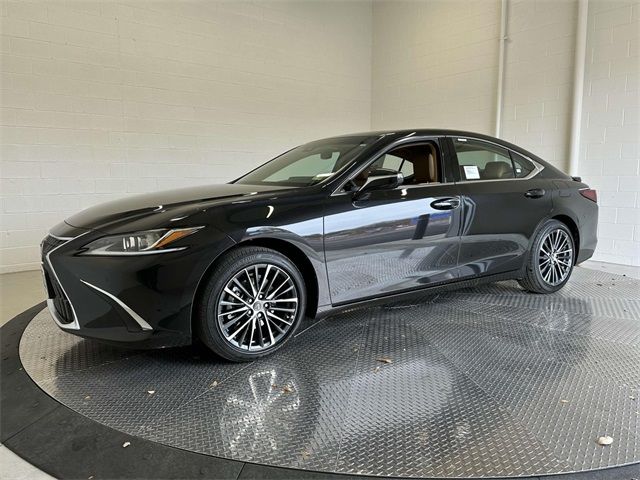 2025 Lexus ES 350