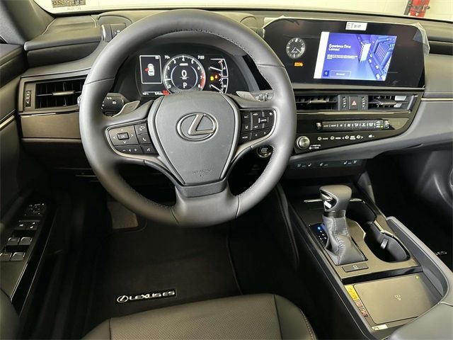 2025 Lexus ES 350