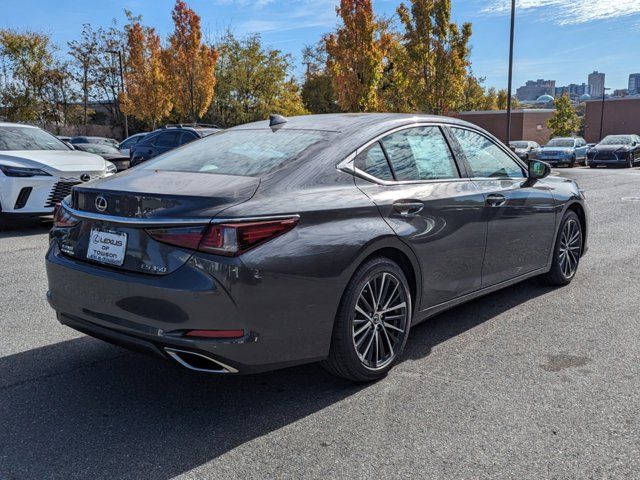 2025 Lexus ES 350