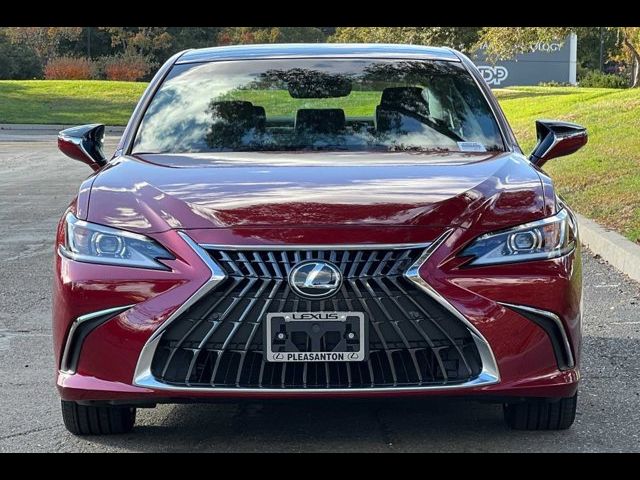 2025 Lexus ES 350