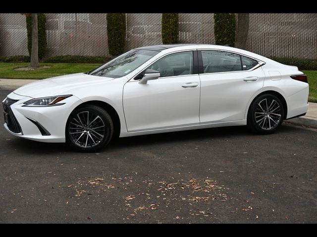 2025 Lexus ES 350