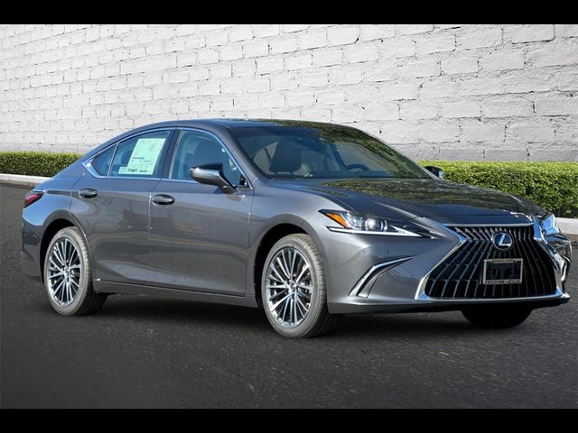 2025 Lexus ES 350