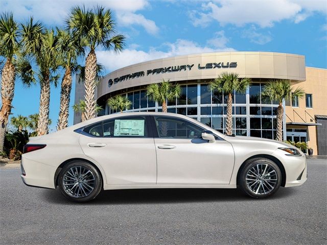 2025 Lexus ES 350