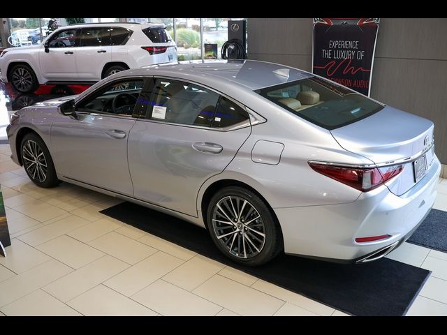 2025 Lexus ES 350