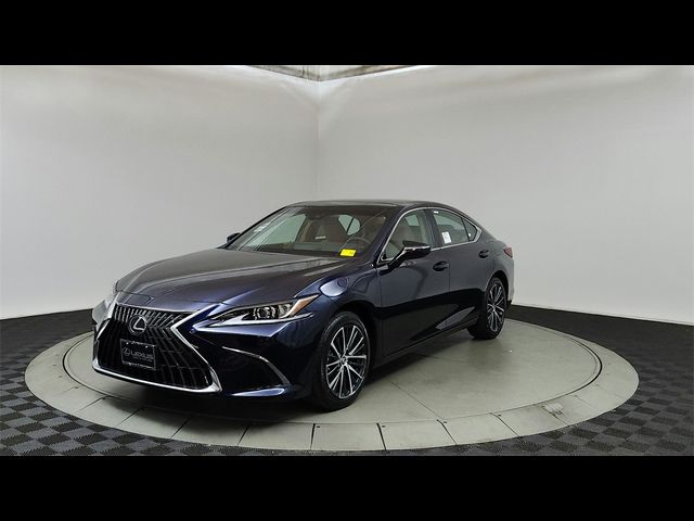 2025 Lexus ES 350