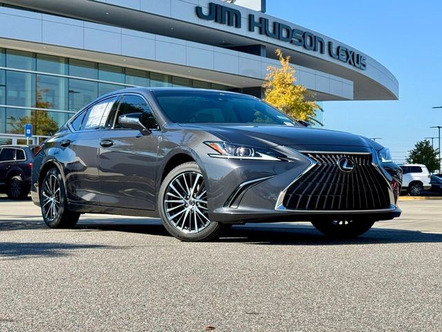 2025 Lexus ES 350