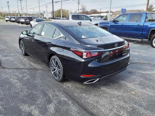 2025 Lexus ES 350