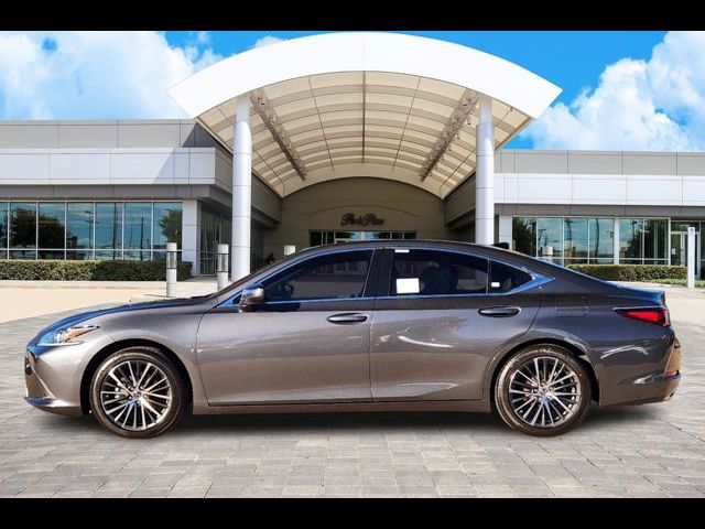 2025 Lexus ES 350