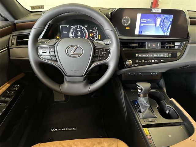 2025 Lexus ES 350