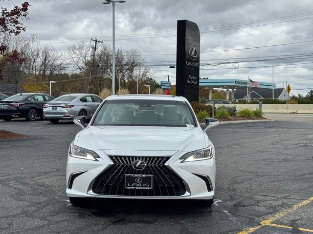 2025 Lexus ES 350