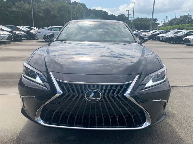 2025 Lexus ES 350