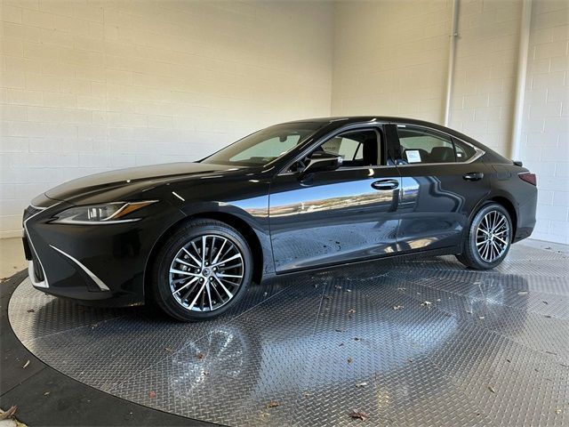 2025 Lexus ES 350