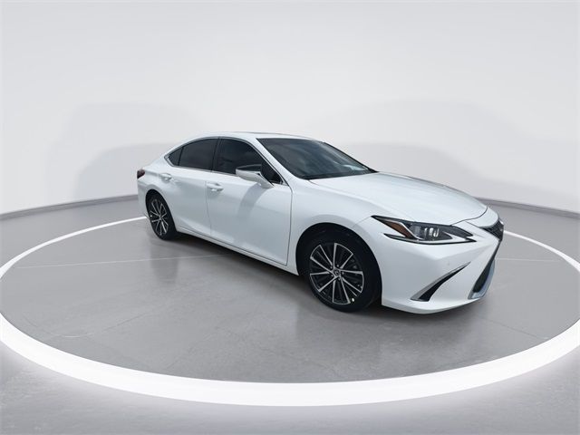 2025 Lexus ES 350