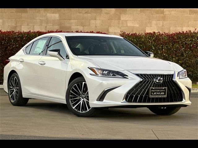 2025 Lexus ES 350