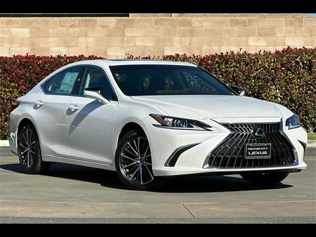 2025 Lexus ES 350