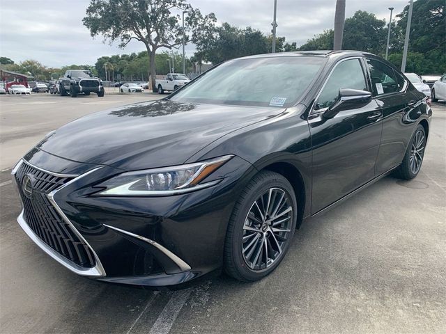 2025 Lexus ES 350