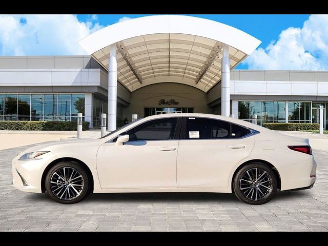 2025 Lexus ES 350