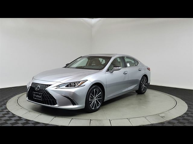 2025 Lexus ES 350