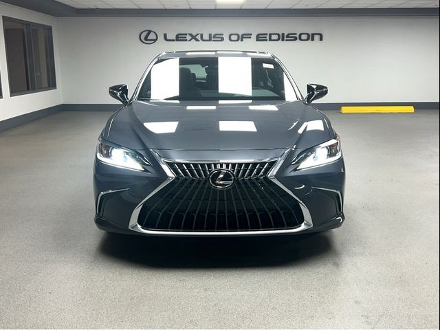 2025 Lexus ES 350