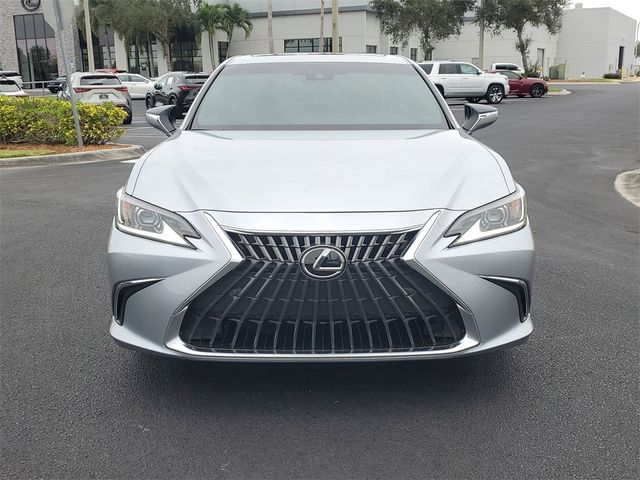 2025 Lexus ES 350