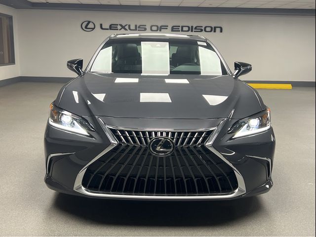 2025 Lexus ES 350