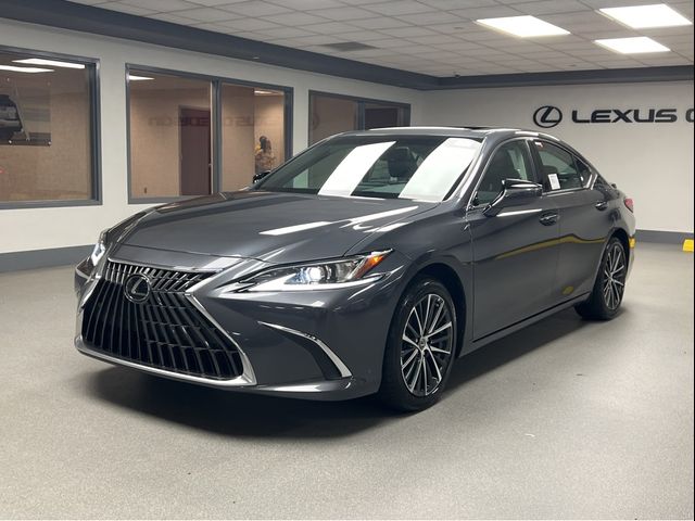 2025 Lexus ES 350