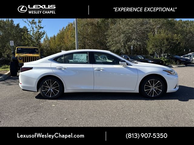 2025 Lexus ES 350