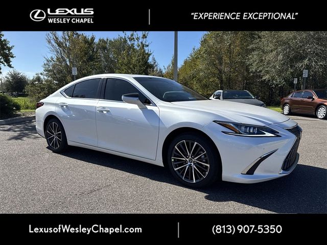 2025 Lexus ES 350