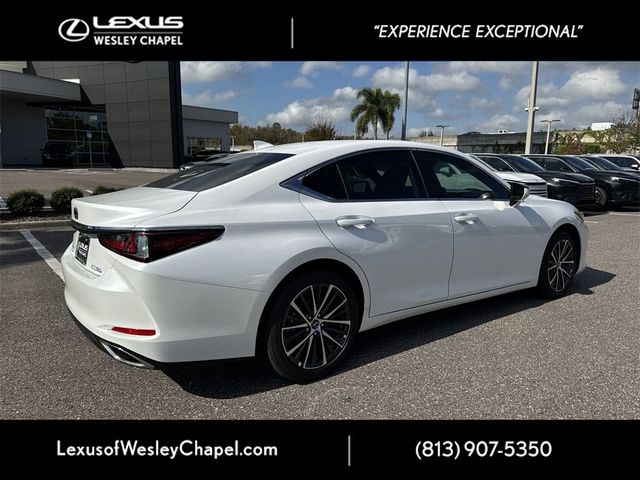 2025 Lexus ES 350